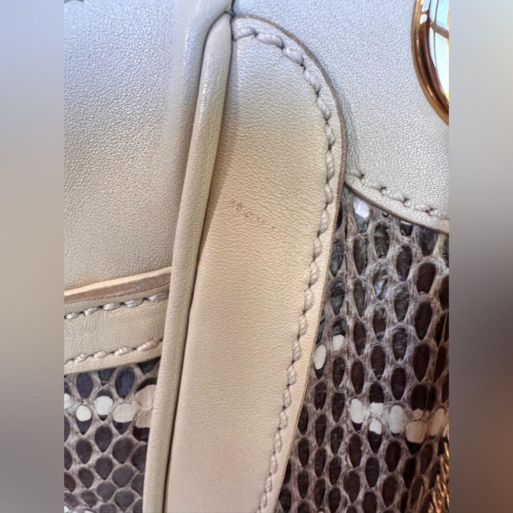 Salvatore Ferragamo Betulla Python Snakeskin Leather Gancini Chain Tote Bag - Picture 16 of 16